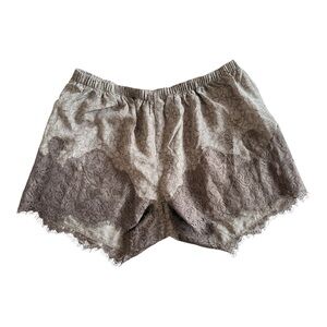 Gold Hawk 100% Silk Lace Print Shorts